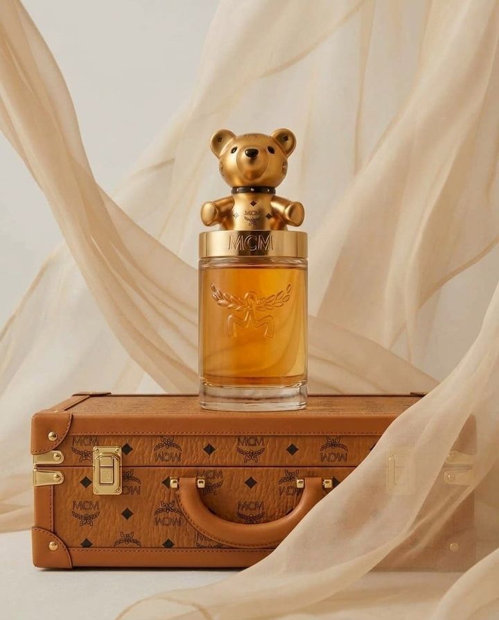 Born Golden — image 6 of 6