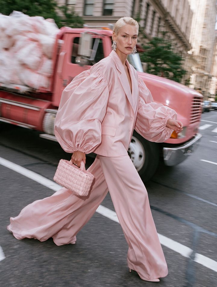 Pink wasn't the accessory. — image 2 of 3